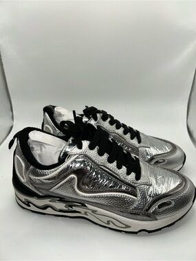 Sandro silver flame argent sneakers size 35 NIB